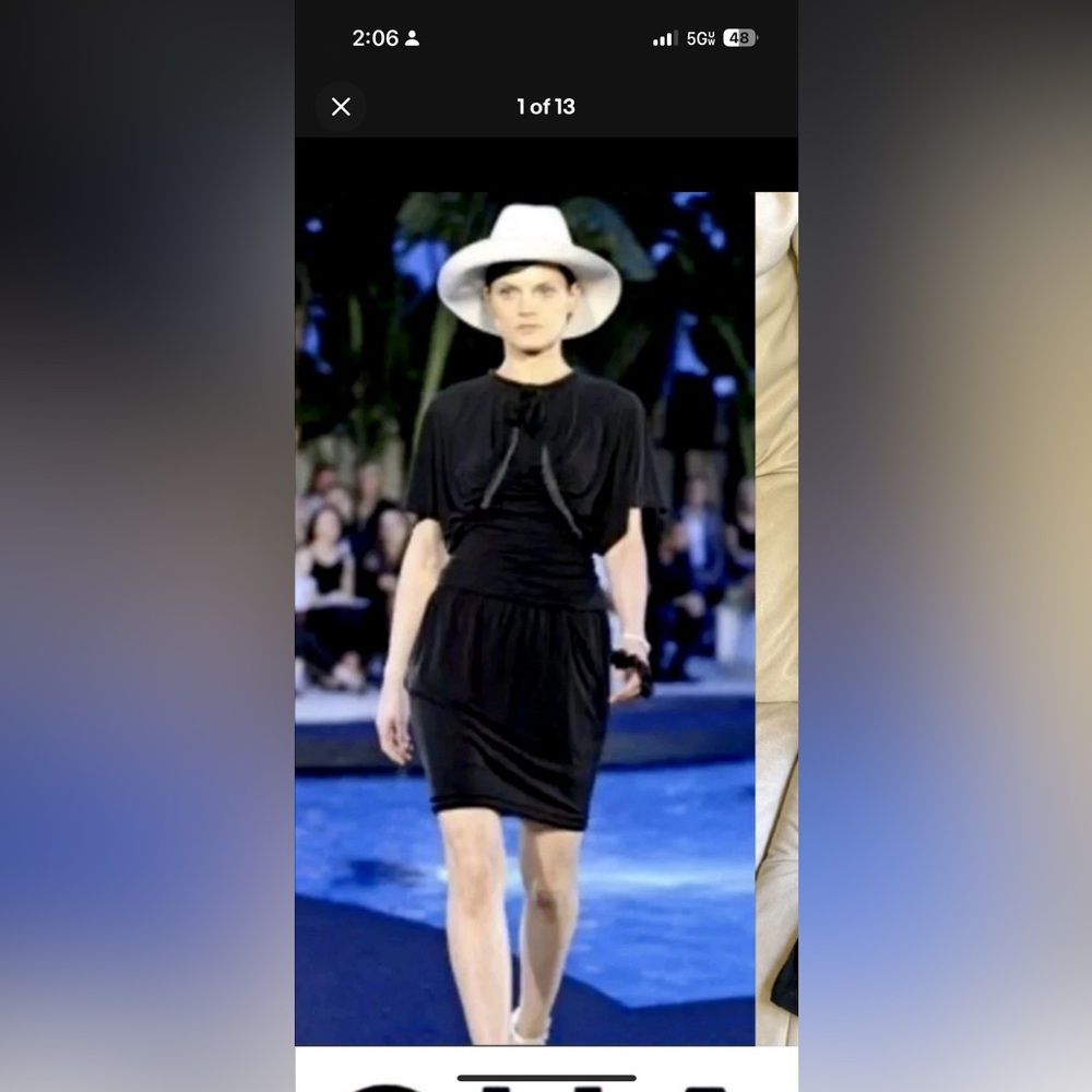2009 CHANEL Runway Black Batwing Dress - Picture 2 of 13